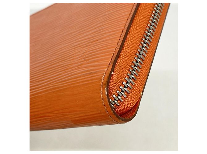 Cartera Louis Vuitton Epi Zippy en Pimont - vista 5