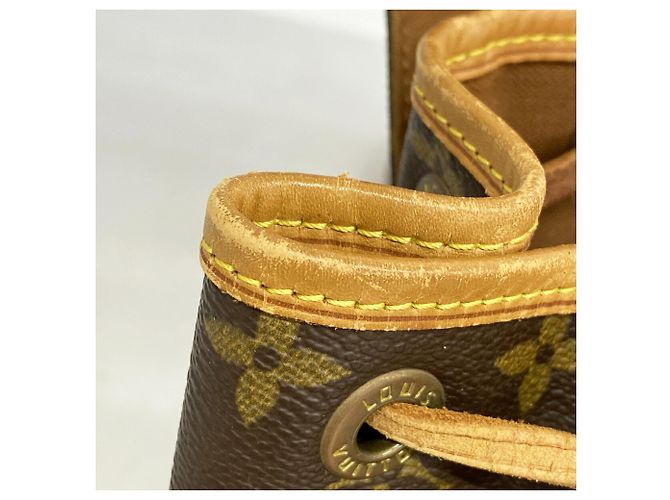 Zaino Louis Vuitton Monogram Mini Montsouris Marrone - vista 8