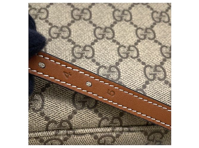 Borsa a tracolla Gucci GG Emblem Supreme Leather Marrone - vista 8