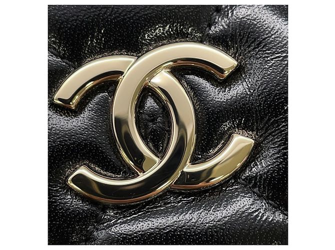 Borsa a tracolla Chanel Matelassé con catena Nero D'oro - vista 8