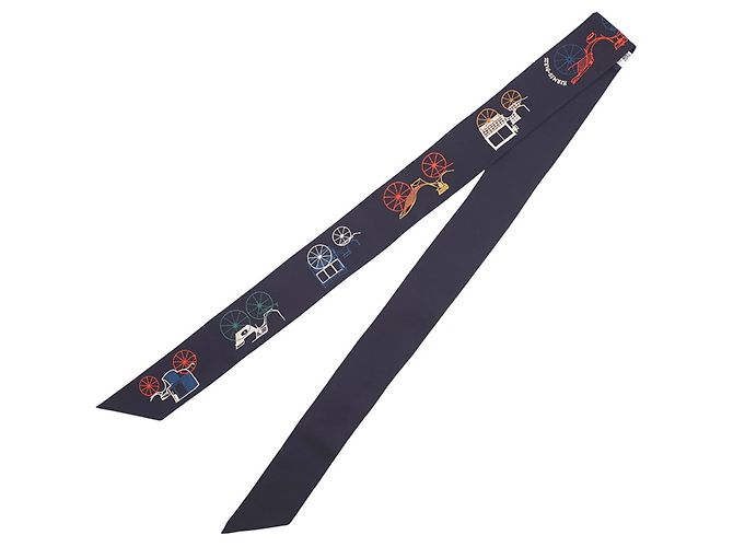 Hermès Lenço de seda Hermes A Toute Berline Azul Multicor - vista 2