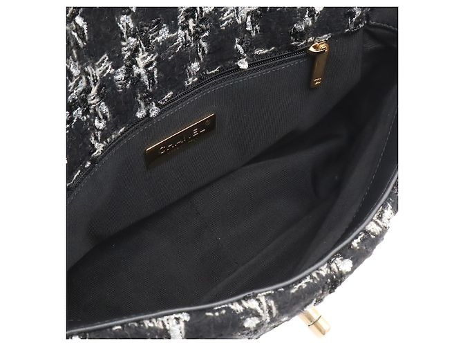 Bolso de cadena Chanel 19 Coco Mark Negro - vista 9