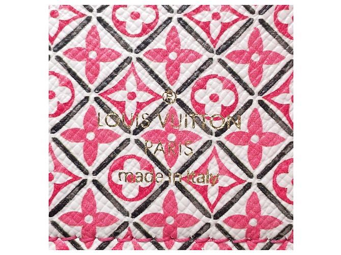 Louis Vuitton Tri-fold Wallet in Monogram Empreinte Pink Cream - view 8