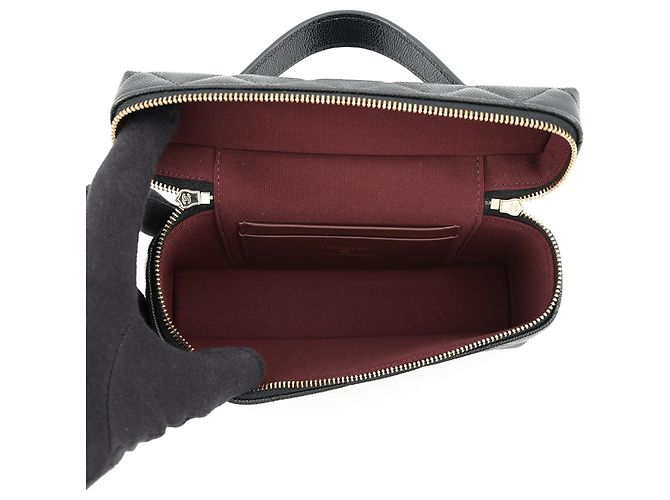 Borsa a tracolla Chanel in pelle di vitello martellata nera Nero - vista 5