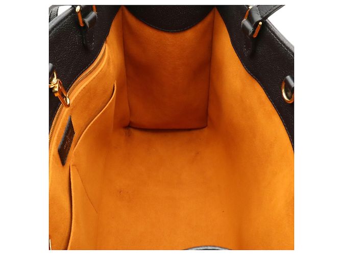 Borsa Tote Louis Vuitton Monogram Empreinte OnTheGo GM Nero - vista 9