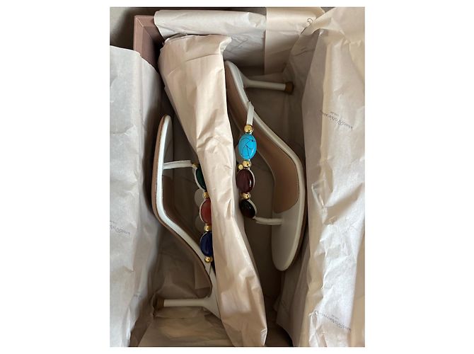 Sandálias Gianvito Rossi em pele branca com pedras coloridas Branco Multicor - vista 11