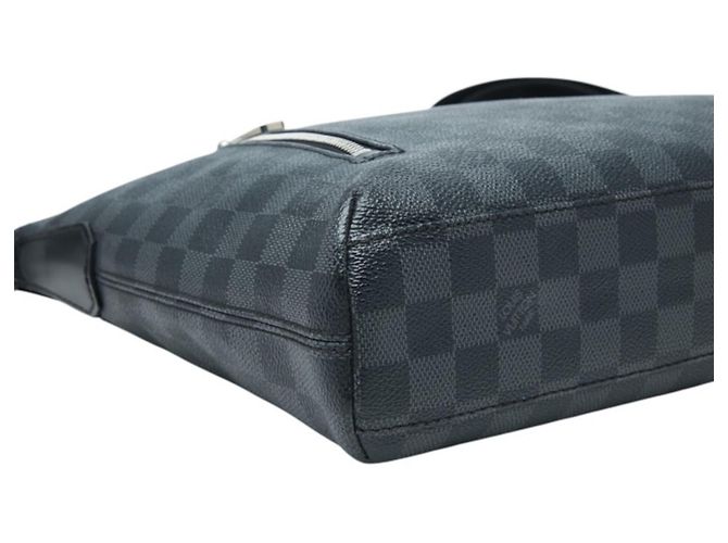 Sac à épaule Louis Vuitton Damier Graphite Mick PM Marron Noir - vue 5