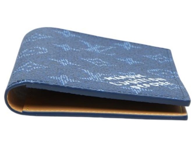 Funda de Pasaporte Louis Vuitton Monogram Heritage Azul marino - vista 3