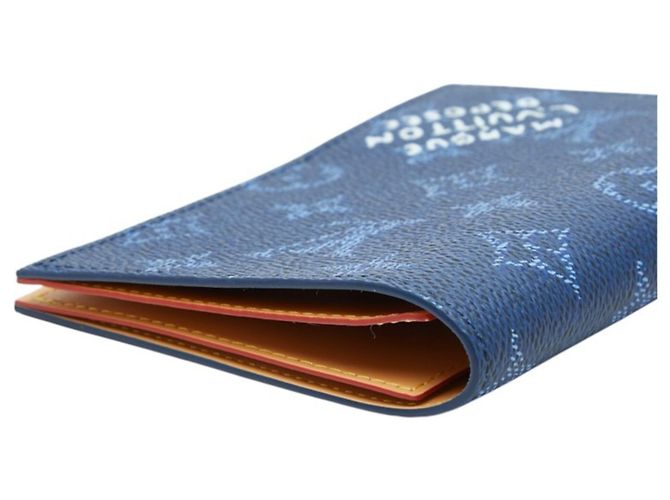 Funda de Pasaporte Louis Vuitton Monogram Heritage Azul marino - vista 5