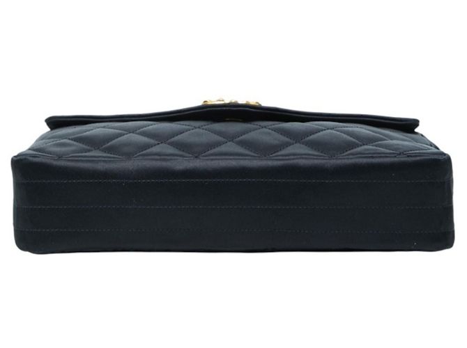Borsa a tracolla e spalla con catena Chanel Matelassé Coco Mark Bijou Nero - vista 3