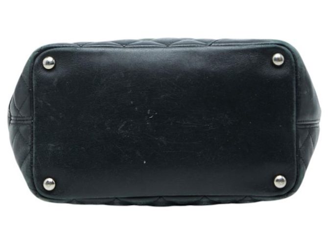 Bolso Tote Chanel Cambon Line Coco Mark Negro - vista 3