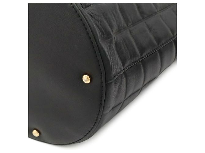 Borsa a tracolla Chanel Chocolate Bar in pelle nera Nero - vista 4
