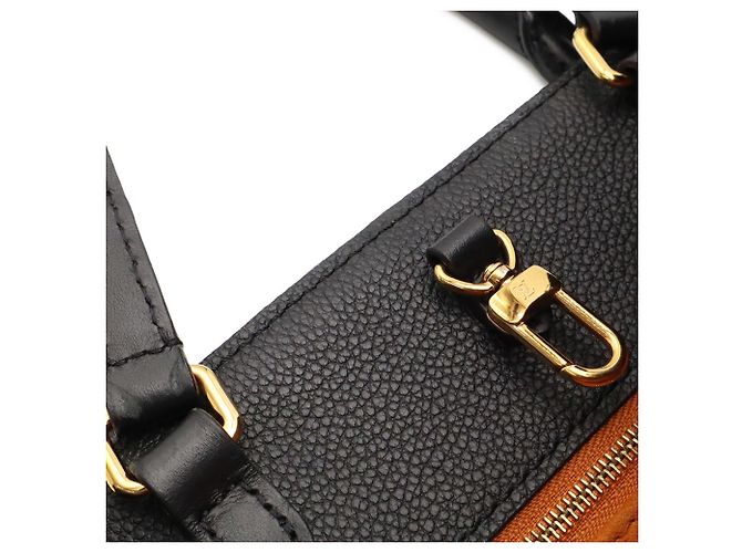 Borsa Tote Louis Vuitton Monogram Empreinte OnTheGo MM Nero - vista 7