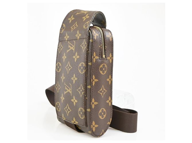 Louis Vuitton Geronimos Monogram Marrom - vista 4