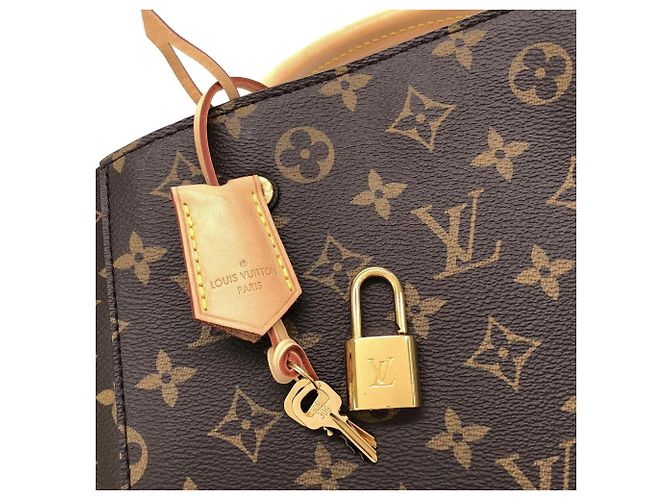 Bolso Louis Vuitton Monogram Montaigne BB Castaño Monograma - vista 4