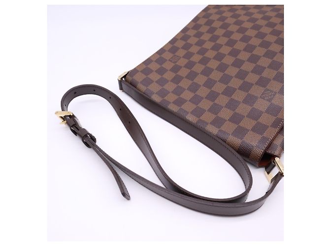 Borsa Louis Vuitton Damier Musette Marrone Beige - vista 8