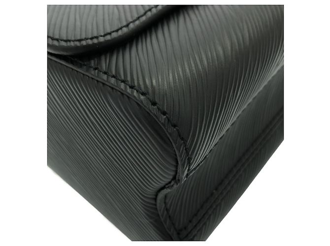 Borsa a tracolla Louis Vuitton Epi Twist MM M59402 Nero - vista 3