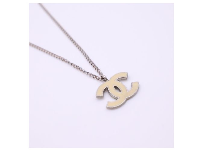 Collana CHANEL Coco Mark in argento e avorio Crudo - vista 10