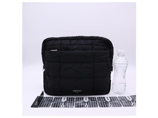 Clutch e borsa a tracolla Prada in nylon nero Saffiano - vista 3