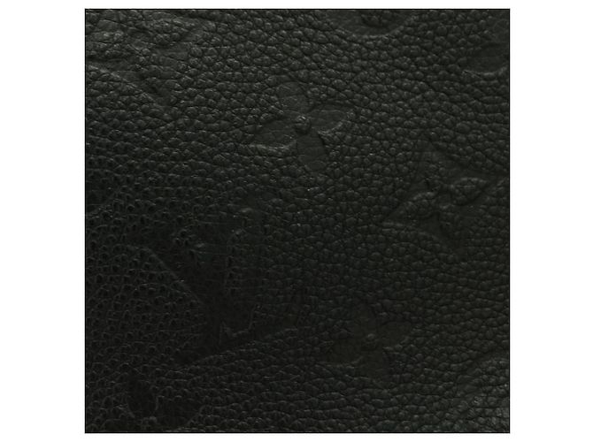 Borsa Louis Vuitton Monogram Empreinte Alma PM Nero - vista 6