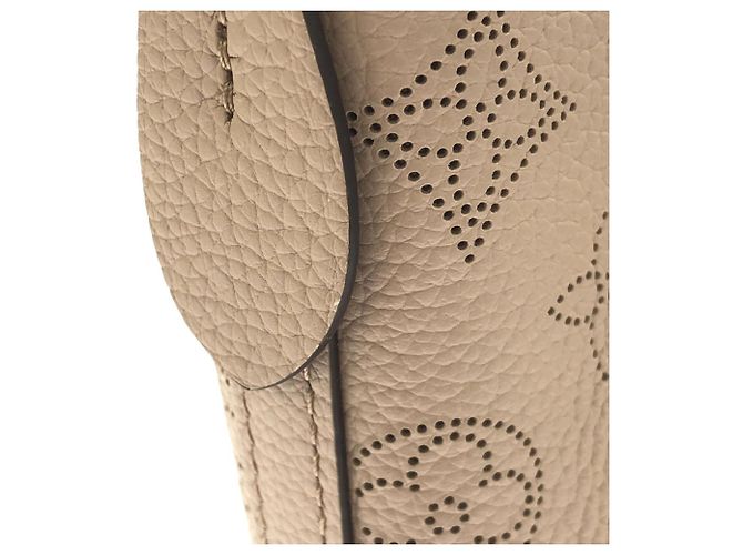 Borsa Louis Vuitton Mahina Blossom PM - vista 5