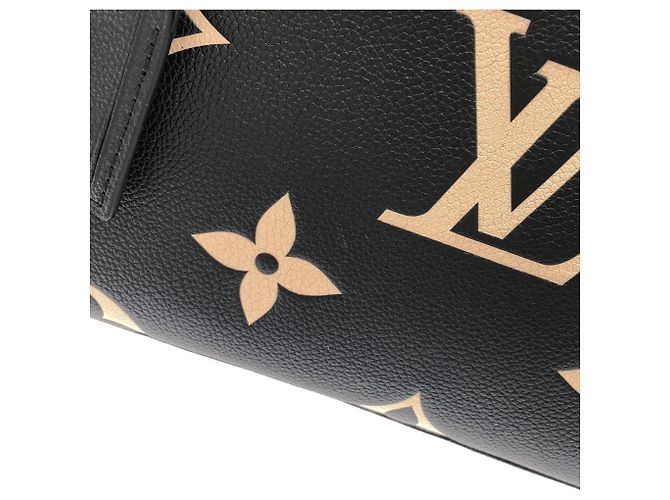 Borsa Louis Vuitton Bicolor Monogram Empreinte Petit Palais PM M58913 Nero Beige - vista 4