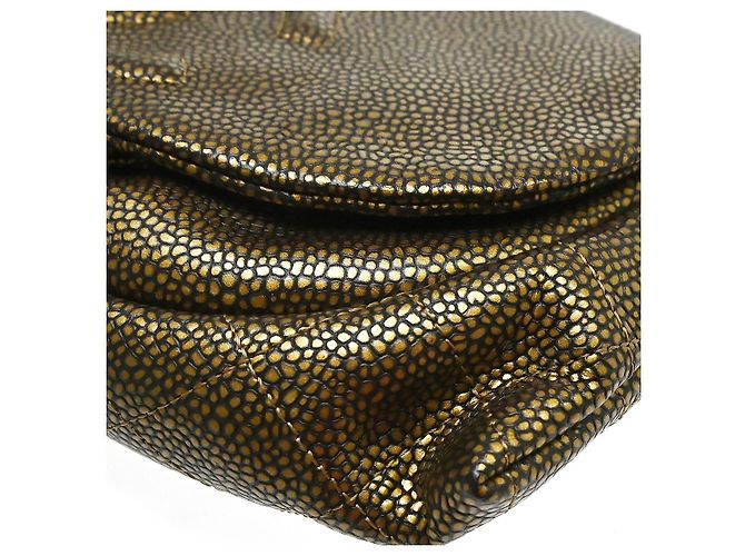 Chanel Timeless Half Moon Flap Caviar Medium Dorado - vista 6