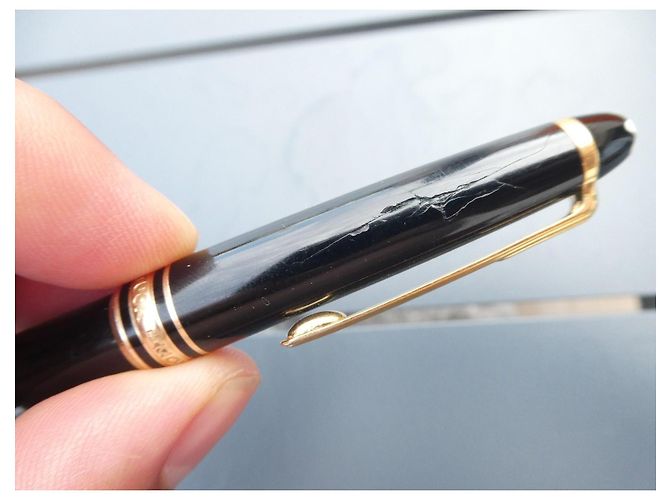 Montblanc Meisterstück Classique Porte-mines plaqué or Noir Doré - vue 5