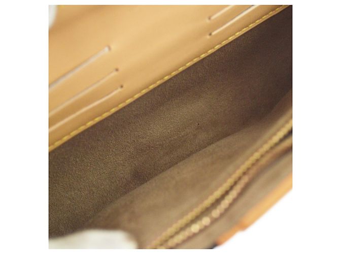 Louis Vuitton Courtney Clutch Monogram Multicolor Multicolore - vista 3