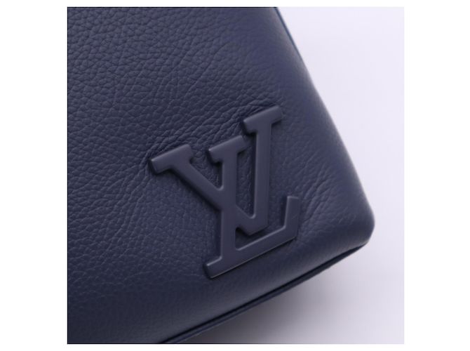 Louis Vuitton LV Aerogram Takeoff Briefcase Blu navy - vista 14