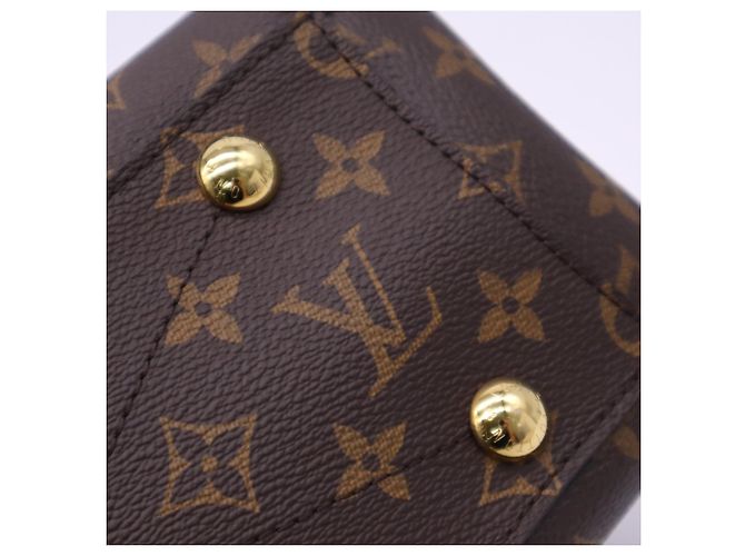 Bolso Louis Vuitton Monogram Montaigne BB Castaño Beige - vista 15