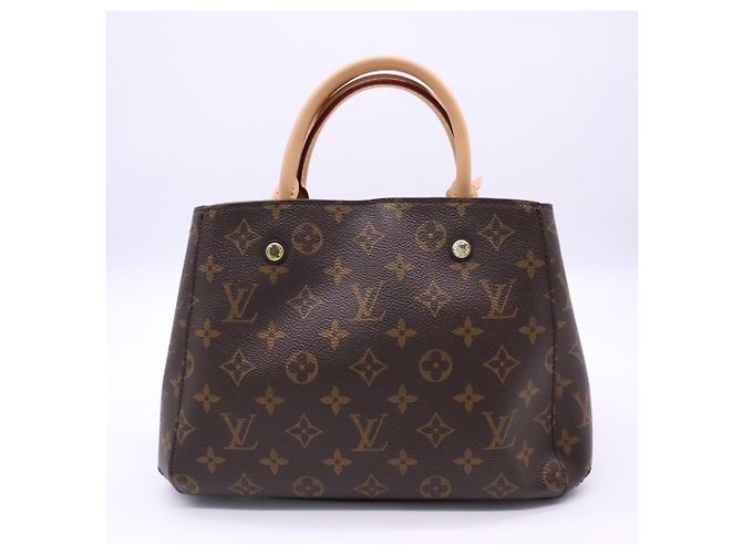 Bolso Louis Vuitton Monogram Montaigne BB Castaño Beige - vista 2