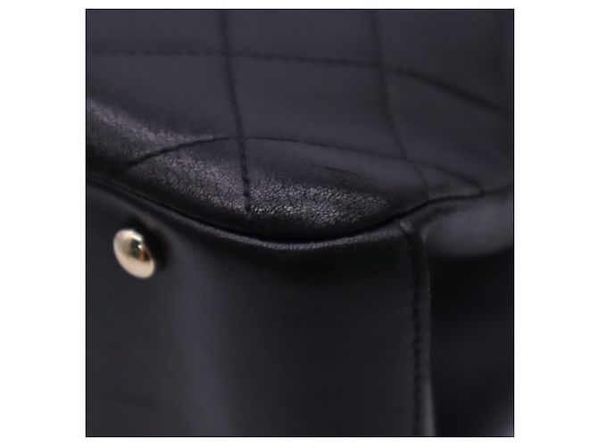 Bolso Chanel Matelassé Turnlock Negro - vista 11