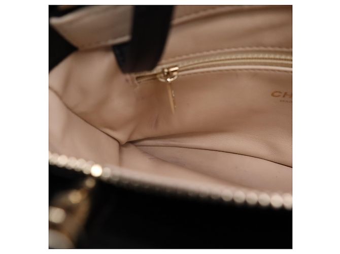 Bolso Chanel Matelassé Turnlock Negro - vista 16