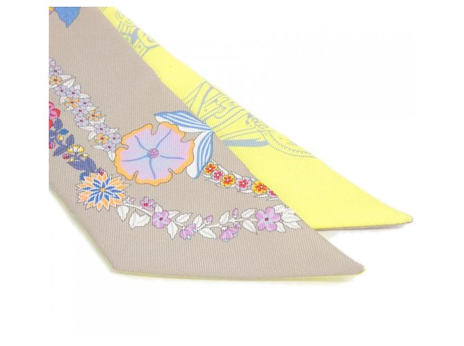 Hermès Twilly Hermes Brides de Gala en Fleurs Giallo - vista 2