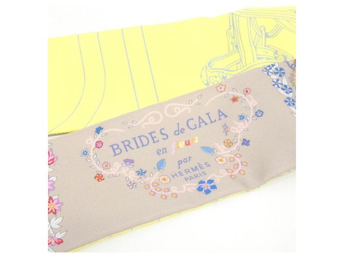 Hermès Twilly Hermes Brides de Gala en Fleurs Giallo - vista 3
