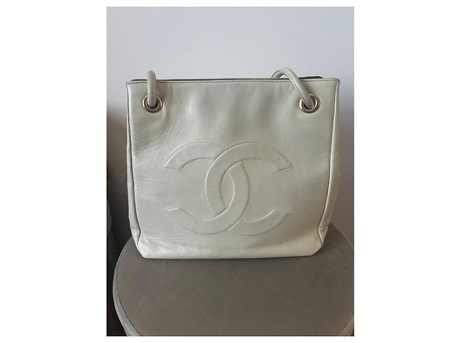 Borsa Tote Chanel in Pelle Ecru Bianco - vista 3