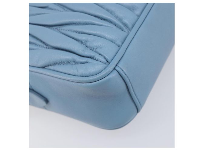 Borsa a tracolla Miu Miu Matelassé con catena in pelle 2way Blu chiaro Oro Auth BA15627V D'oro - vista 14