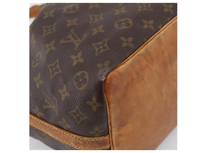 LOUIS VUITTON Monogram Petit Noe Shoulder Bag M42226 LV Auth 203276 Monogramma - vista 13