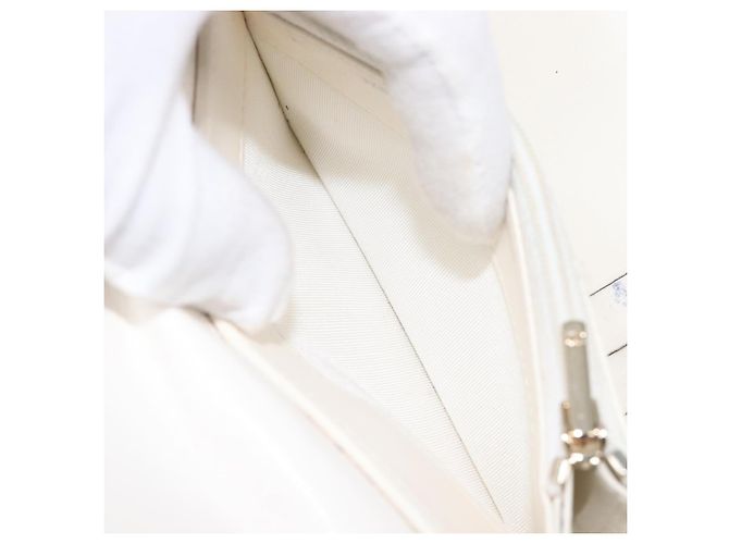 Cartera larga CHANEL Matelasse Caviar Skin White Gold CC Auth 200700 Blanco Dorado - vista 21