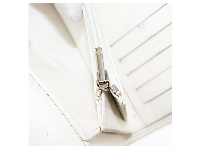 Cartera larga CHANEL Matelasse Caviar Skin White Gold CC Auth 200700 Blanco Dorado - vista 22