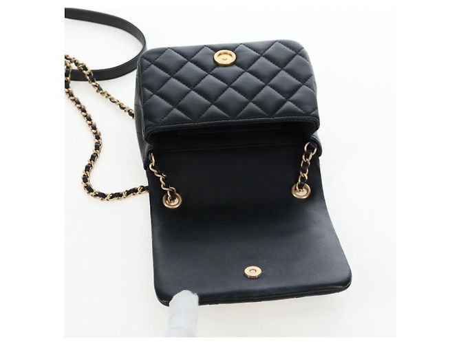 Borsa a tracolla CHANEL Matelasse con catena in pelle d'agnello nera e oro CC Auth 200775SM Nero D'oro - vista 16