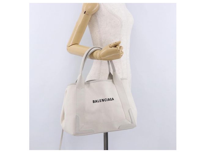 Borsa a mano BALENCIAGA Navy Cabas Canvas Ivory Silver 339933 Auth 202675A Argento Crudo - vista 27