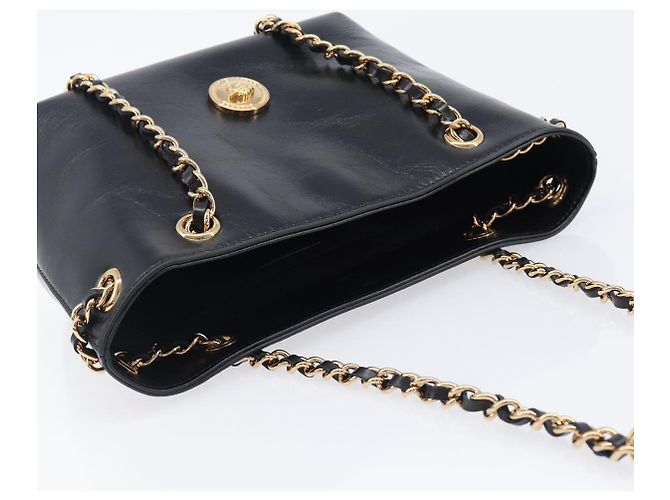 Borsa a tracolla con catena VERSACE in pelle nera e oro Auth 200693V Nero D'oro - vista 6