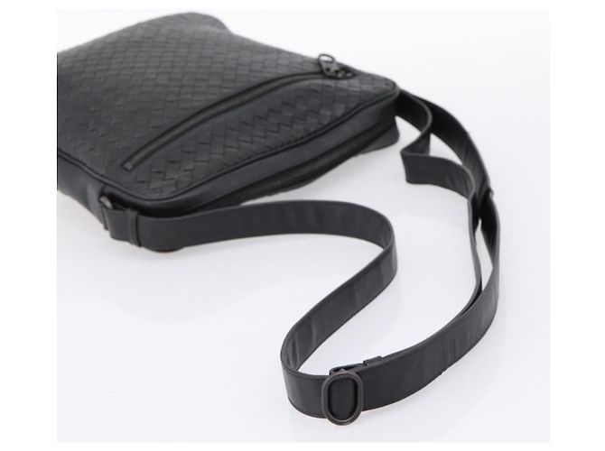 Borsa a tracolla BOTTEGA VENETA INTRECCIATO in pelle nera argento Auth mr2878V Nero - vista 7