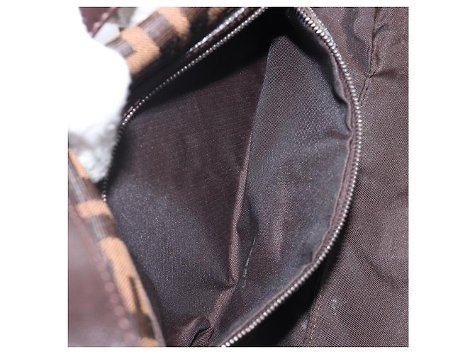 Borsa a tracolla FENDI Zucca Canvas Mamma Baguette Marrone Nero Auth BA15631V - vista 23