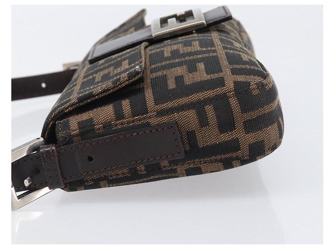 Borsa a tracolla FENDI Zucca Canvas Mamma Baguette Marrone Nero Auth BA15631V - vista 5