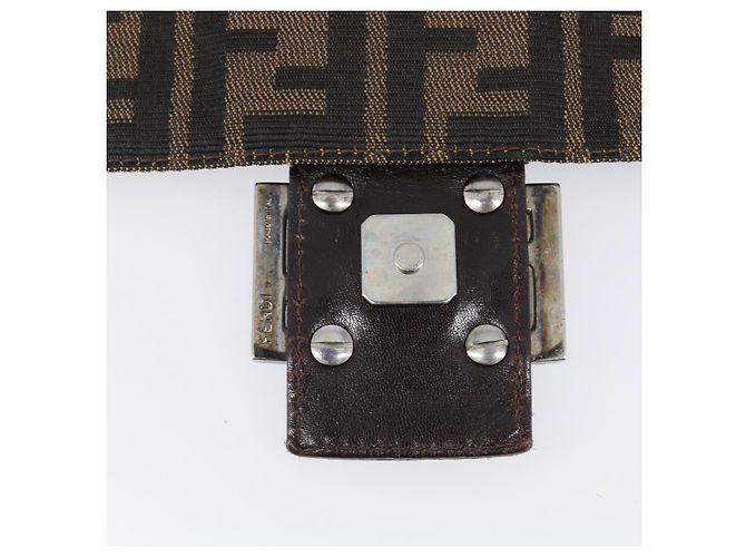 Borsa a tracolla FENDI Zucca Canvas Mamma Baguette Marrone Nero Auth BA15633A - vista 18