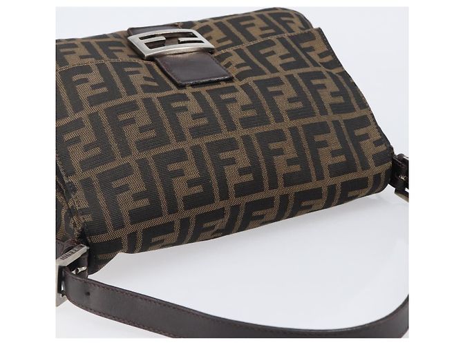 Borsa a tracolla FENDI Zucca Canvas Mamma Baguette Marrone Nero Auth BA15633A - vista 6