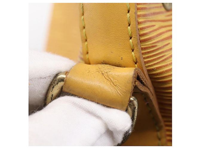 Borsa a tracolla LOUIS VUITTON Epi Noe Tassili Yellow M44009 LV Auth 202931 - vista 12
